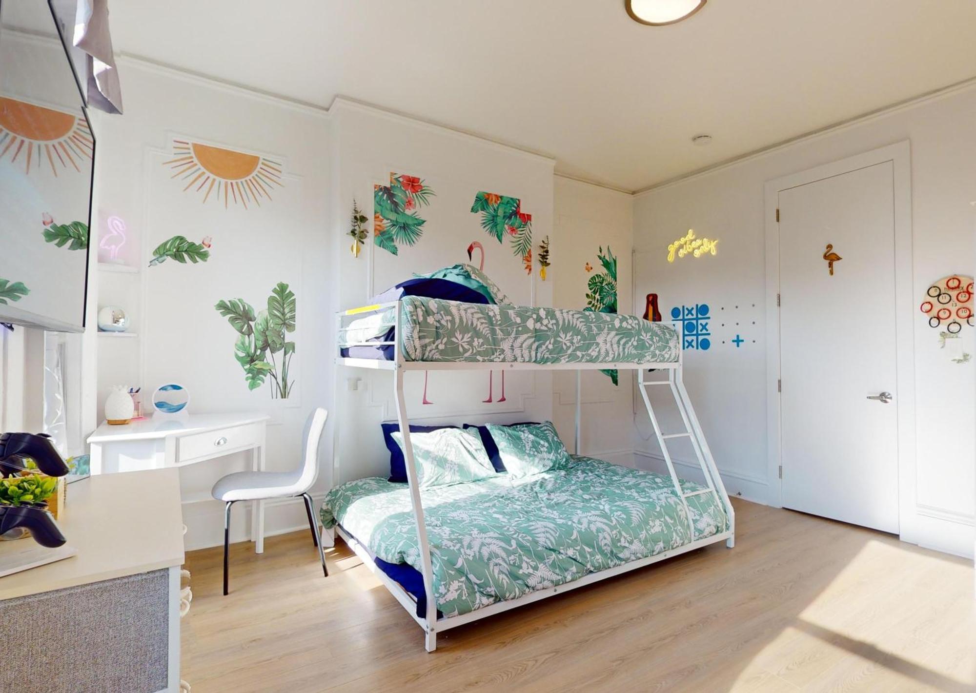 Garden Street Retreat Close To Nyc Sleeps 6 *